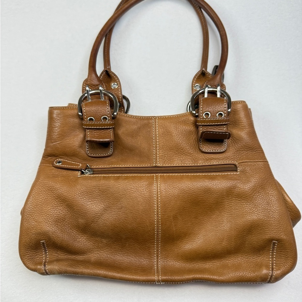 Tignanello Tan Leather Shoulder Bag with Slouchy Silhouette - Picture 2 of 6